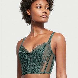 VS RED CROP LINGERIE